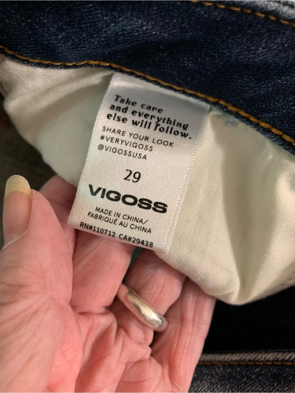 Vigoss Women's Faded Indigo Skinny Jeans - Picture 4 of 6
